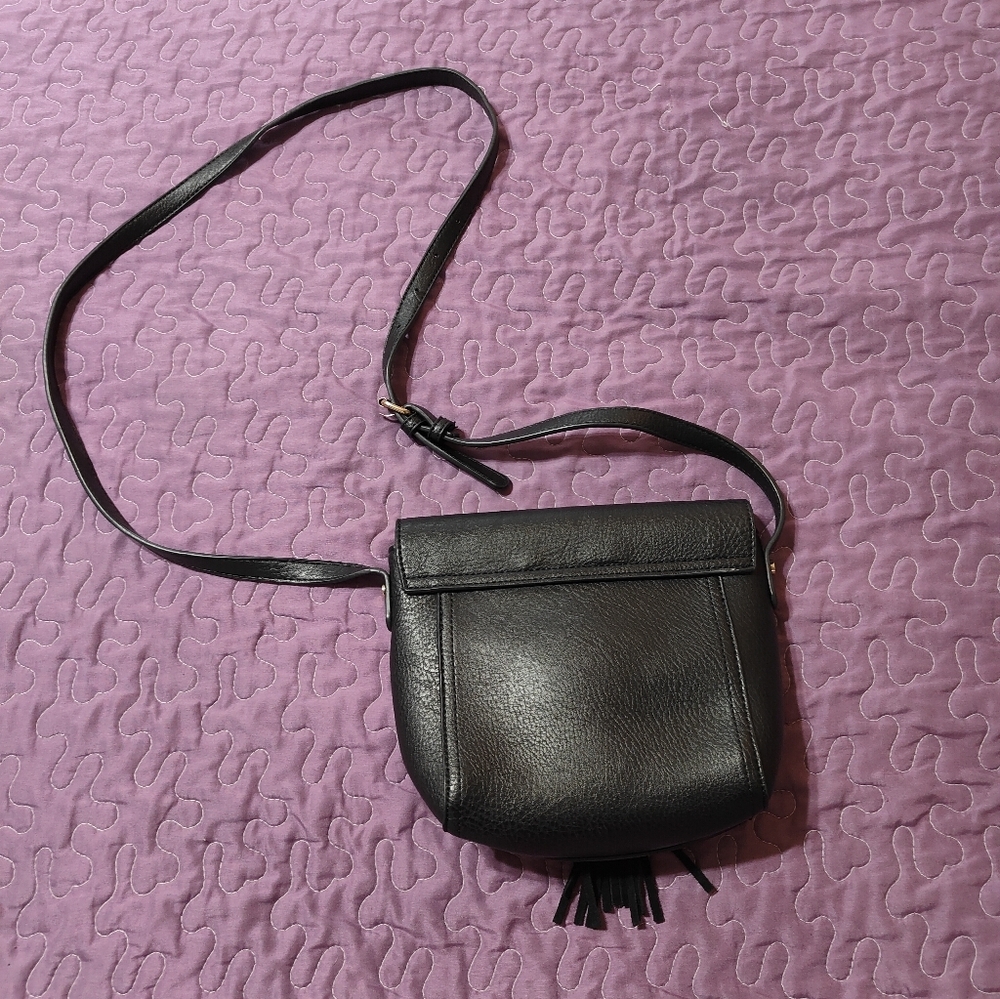 Antik Kraft Black Crossbody Bag With Tassel - Picture 3 of 6